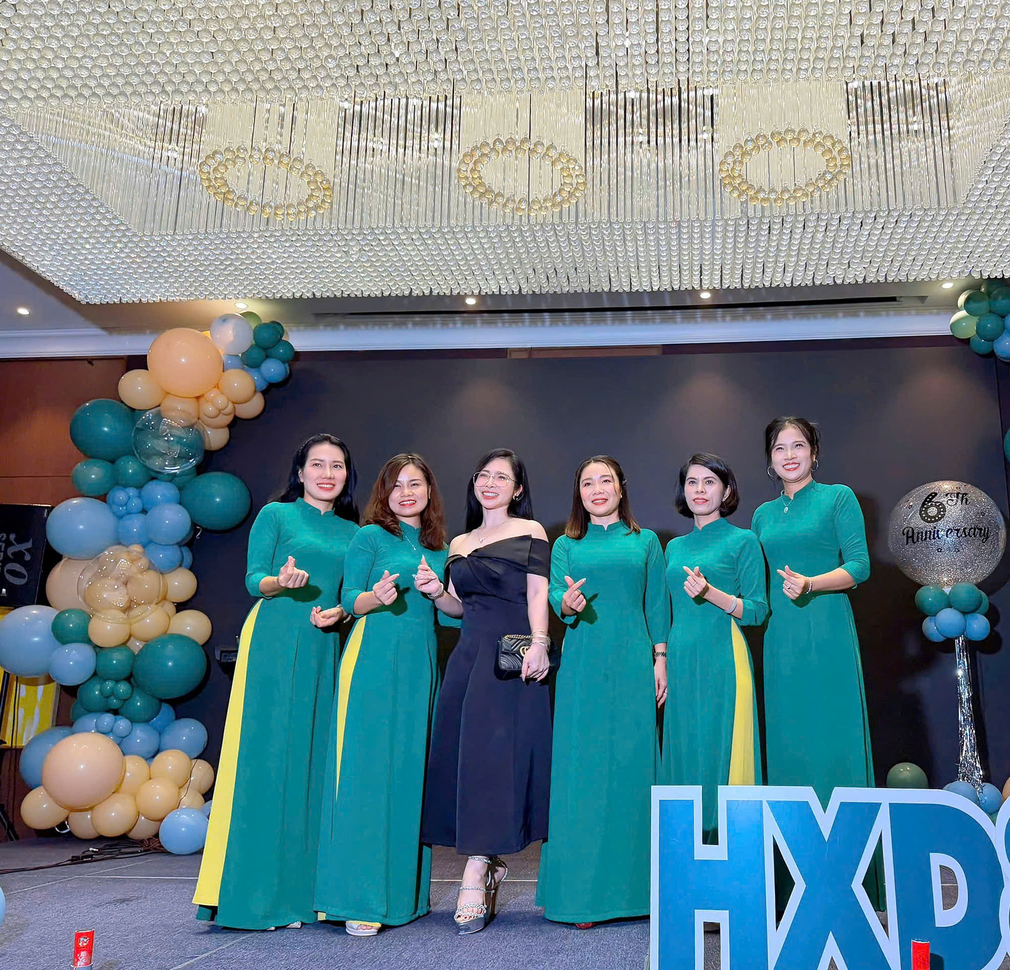 Xem Ảnh Lớn
